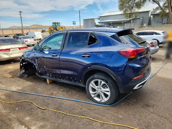 KL4MMCSL8NB099784 2022 BUICK ENCORE GX - Image 2