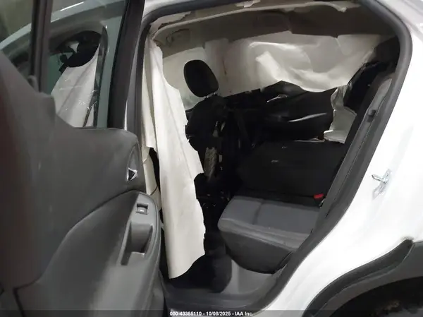 KL4MMCSL8PB137002 2023 BUICK ENCORE GX - Image 8