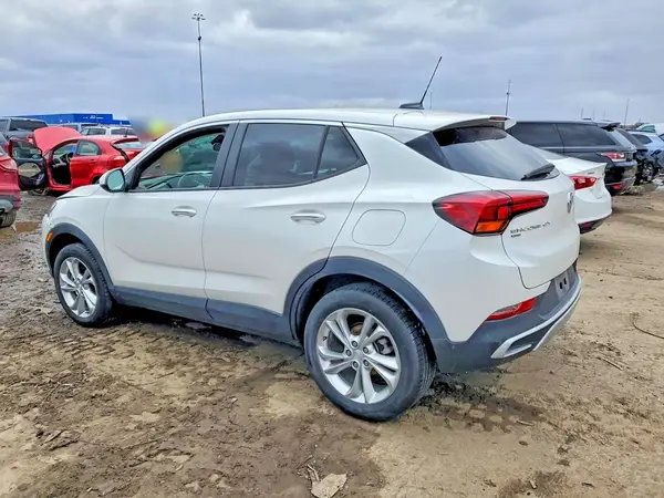 KL4MMCSL9LB078794 2020 BUICK ENCORE - Image 2