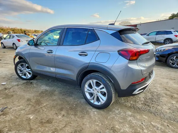 KL4MMCSL9PB029567 2023 BUICK ENCORE - Image 2
