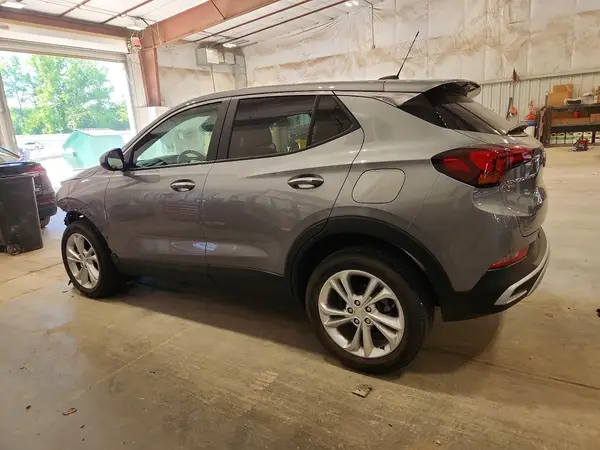 KL4MMCSL9PB121228 2023 BUICK ENCORE - Image 2