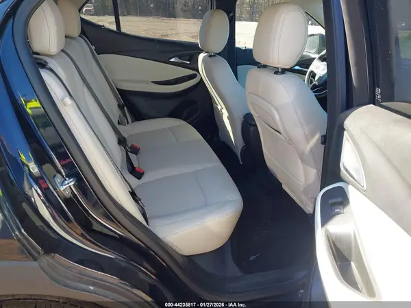 KL4MMCSLXMB044445 2021 BUICK ENCORE GX - Image 8