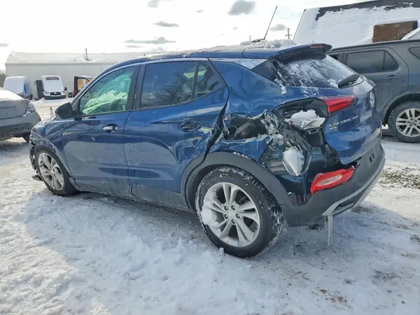 KL4MMCSLXMB056756 2021 BUICK ENCORE - Image 2