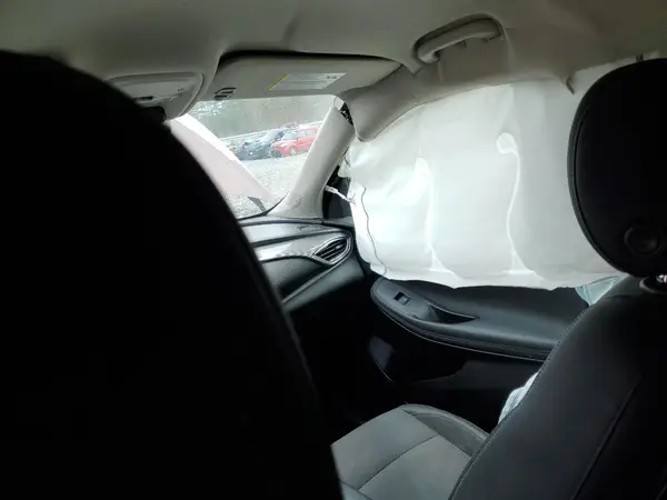 KL4MMCSLXNB009776 2022 BUICK ENCORE - Image 8