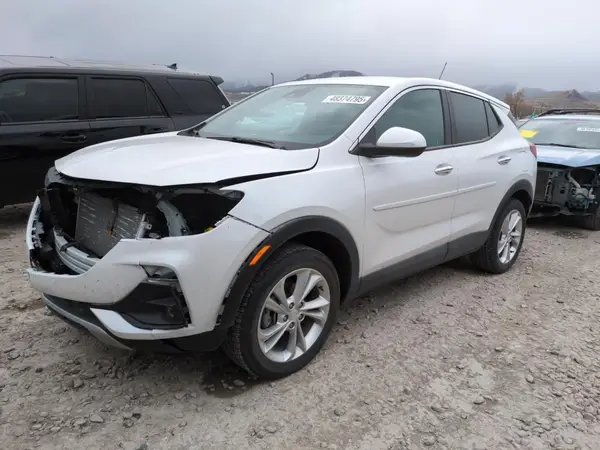 KL4MMCSLXNB037528 2022 BUICK ENCORE - Image 1