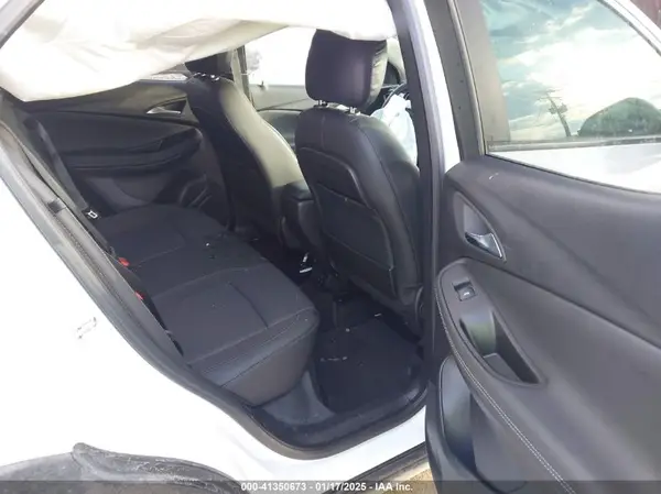 KL4MMCSLXNB085191 2022 BUICK ENCORE GX - Image 8