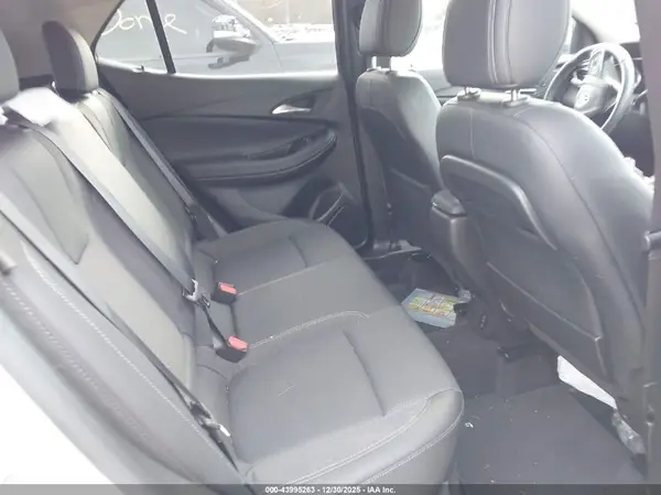 KL4MMCSLXNB141307 2022 BUICK ENCORE GX - Image 8