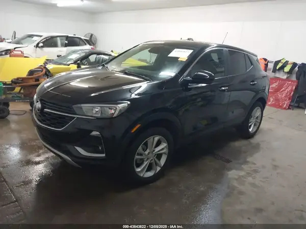 KL4MMCSLXPB161060 2023 BUICK ENCORE GX - Image 2