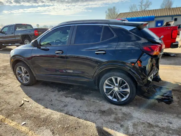 KL4MMDS20LB068314 2020 BUICK ENCORE - Image 2