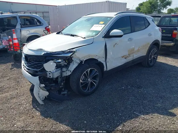 KL4MMDS20NB096326 2022 BUICK ENCORE GX - Image 2