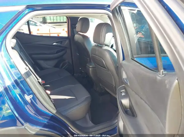 KL4MMDS20NB129079 2022 BUICK ENCORE GX - Image 8