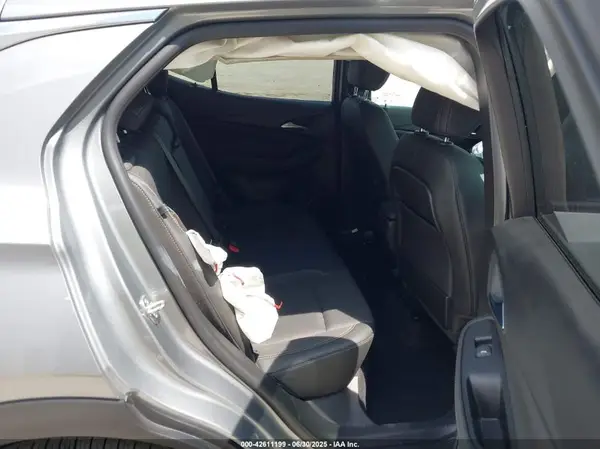 KL4MMDS20PB063944 2023 BUICK ENCORE GX - Image 8