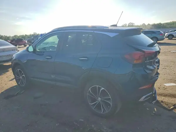 KL4MMDS21MB106490 2021 BUICK ENCORE - Image 2