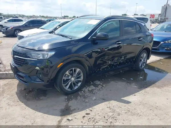 KL4MMDS21PB137761 2023 BUICK ENCORE GX - Image 2