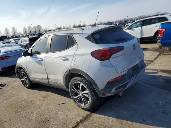 KL4MMDS22LB097829 2020 BUICK ENCORE - Image 2