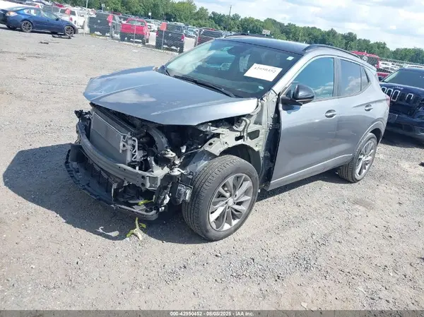 KL4MMDS22MB055291 2021 BUICK ENCORE GX - Image 2