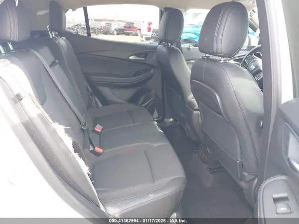KL4MMDS22MB068722 2021 BUICK ENCORE GX - Image 8