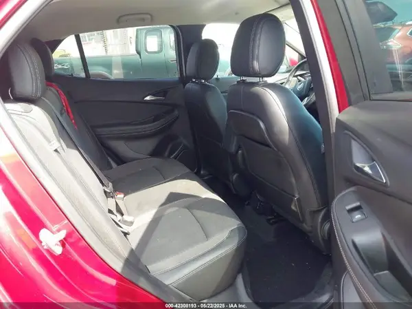 KL4MMDS22MB121158 2021 BUICK ENCORE GX - Image 8