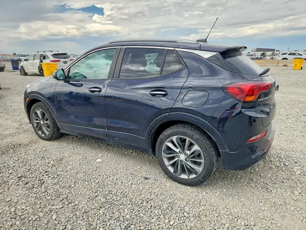 KL4MMDS22MB135531 2021 BUICK ENCORE GX - Image 2