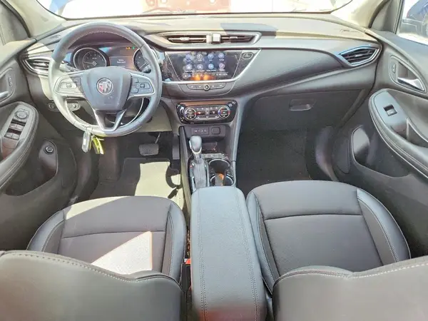 KL4MMDS22NB135580 2022 BUICK ENCORE - Image 8