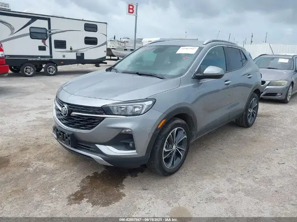 KL4MMDS22PB151670 2023 BUICK ENCORE GX - Image 2