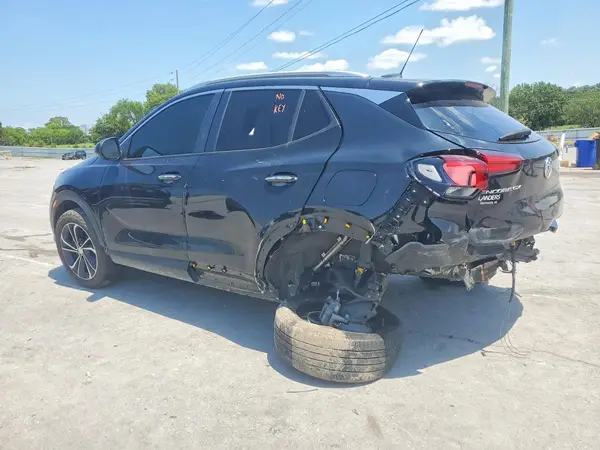 KL4MMDS22PB158277 2023 BUICK ENCORE GX - Image 2