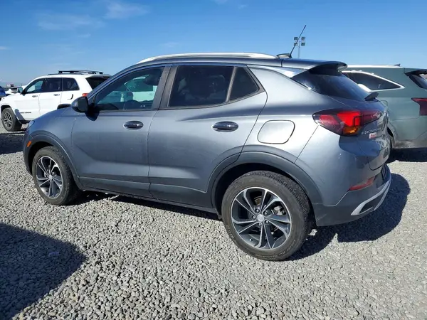 KL4MMDS23LB081641 2020 BUICK ENCORE GX - Image 2