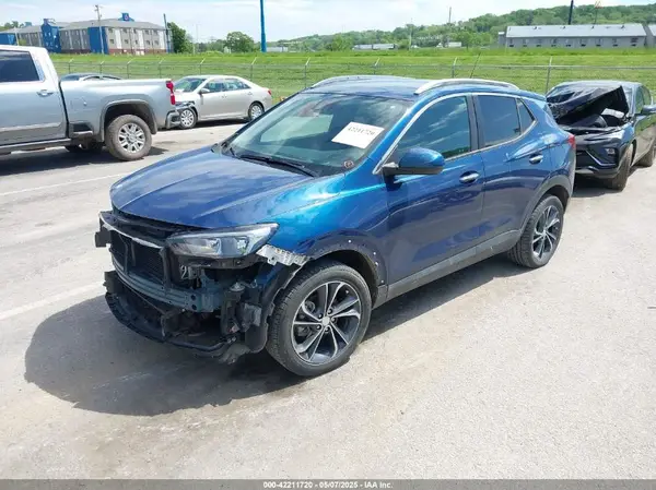 KL4MMDS23LB134211 2020 BUICK ENCORE GX - Image 2