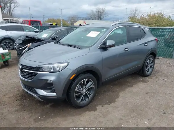 KL4MMDS23MB062685 2021 BUICK ENCORE GX - Image 2