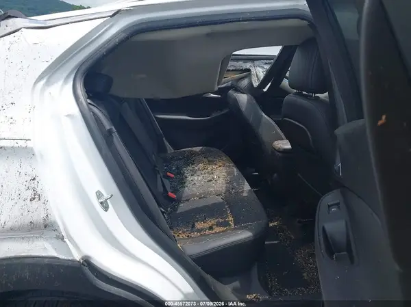 KL4MMDS23MB085562 2021 BUICK ENCORE GX - Image 8