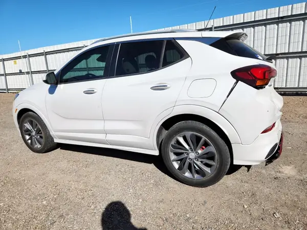 KL4MMDS23MB087814 2021 BUICK ENCORE GX - Image 2