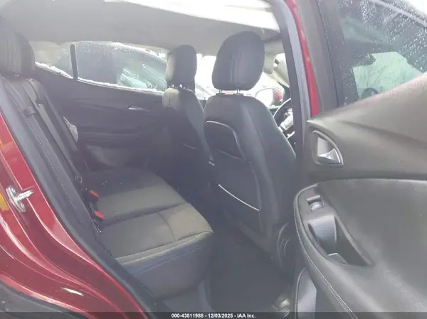 KL4MMDS23NB118173 2022 BUICK ENCORE GX - Image 8