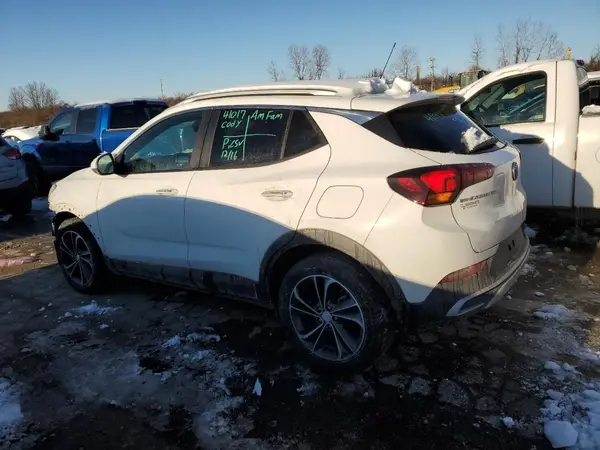 KL4MMDS23NB141629 2022 BUICK ENCORE - Image 2