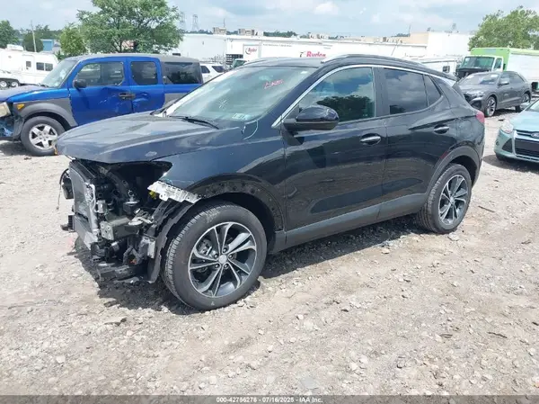 KL4MMDS23PB099711 2023 BUICK ENCORE GX - Image 2