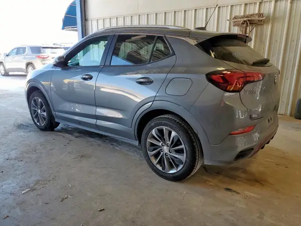 KL4MMDS24LB080935 2020 BUICK ENCORE GX - Image 2