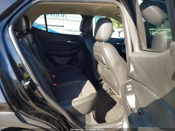 KL4MMDS24MB057690 2021 BUICK ENCORE GX - Image 8