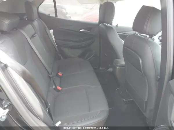 KL4MMDS24MB060878 2021 BUICK ENCORE GX - Image 8