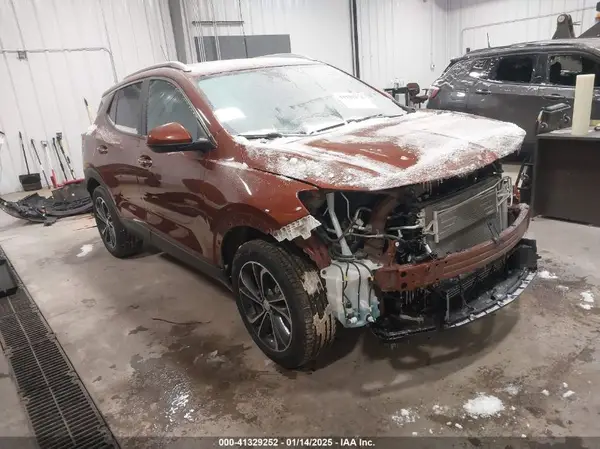 KL4MMDS24MB070729 2021 BUICK ENCORE GX - Image 1