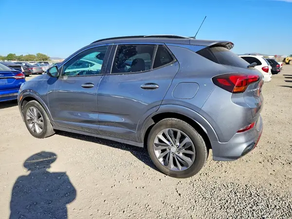KL4MMDS24MB105222 2021 BUICK ENCORE GX - Image 2