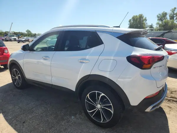 KL4MMDS24MB160429 2021 BUICK ENCORE GX - Image 2