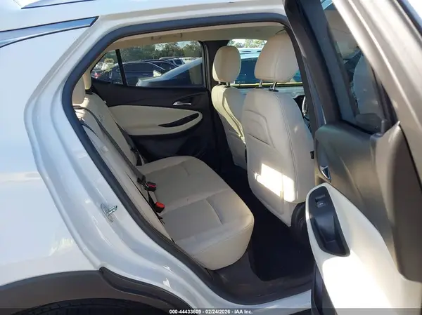 KL4MMDS24NB145737 2022 BUICK ENCORE GX - Image 8
