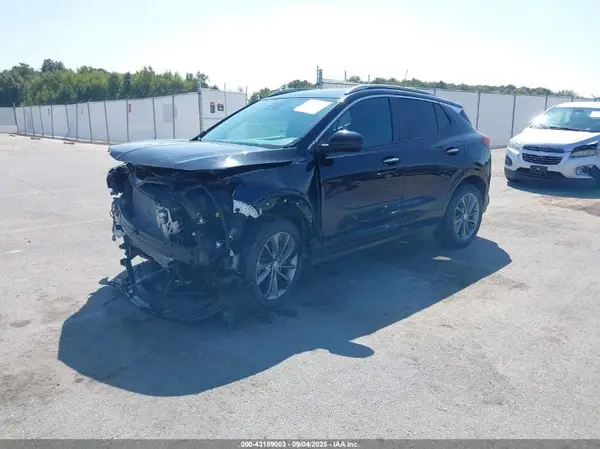 KL4MMDS24PB130996 2023 BUICK ENCORE GX - Image 2