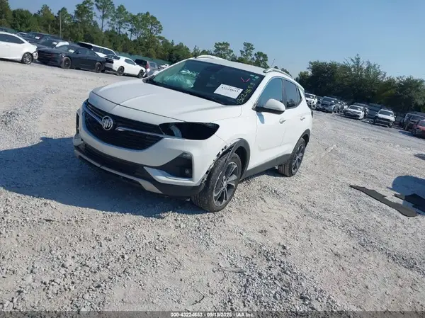 KL4MMDS24PB144915 2023 BUICK ENCORE GX - Image 2