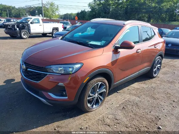 KL4MMDS25LB122982 2020 BUICK ENCORE GX - Image 2