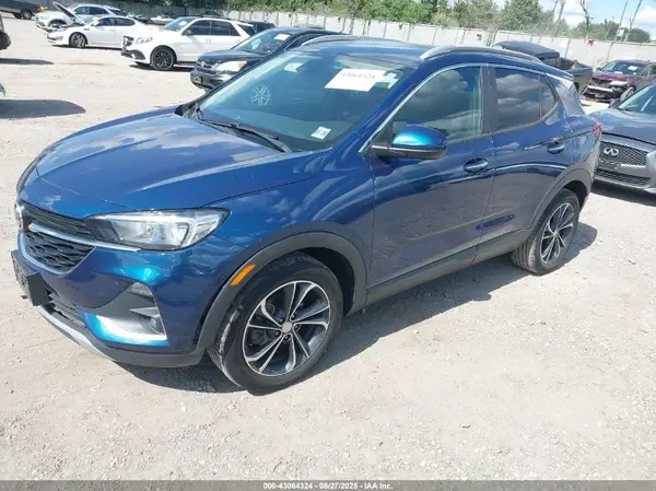 KL4MMDS25LB133917 2020 BUICK ENCORE GX - Image 2