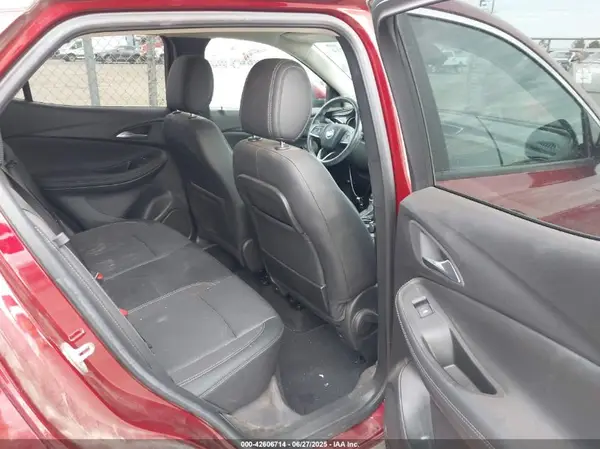 KL4MMDS25NB014137 2022 BUICK ENCORE GX - Image 8