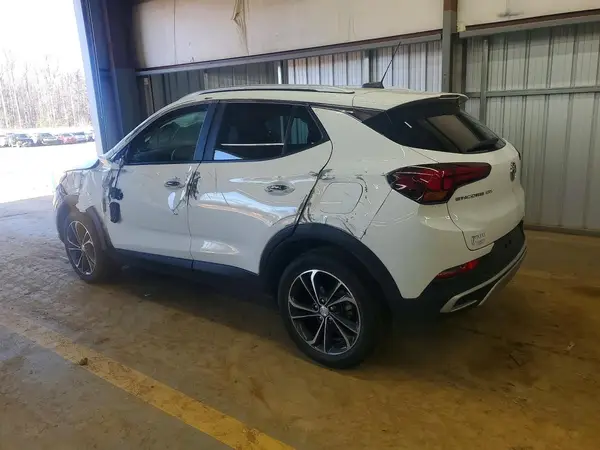 KL4MMDS25NB073091 2022 BUICK ENCORE - Image 2