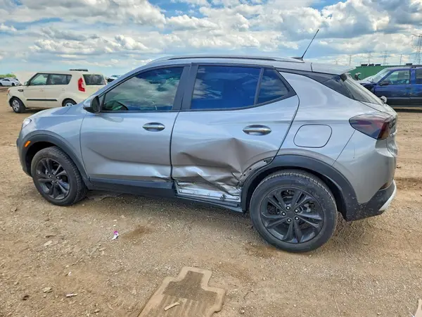 KL4MMDS25PB050185 2023 BUICK ENCORE - Image 2