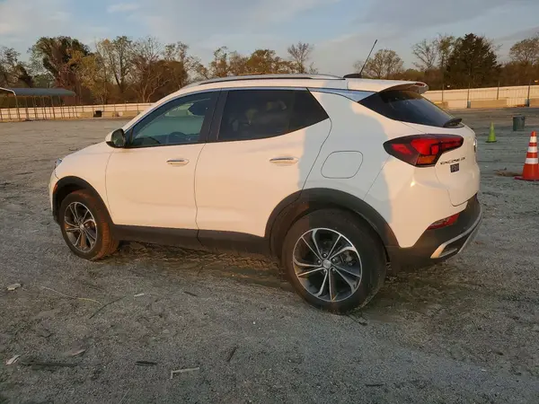KL4MMDS25PB059355 2023 BUICK ENCORE - Image 2