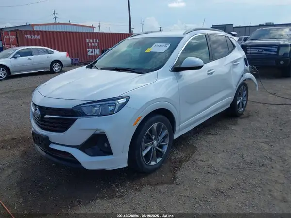 KL4MMDS26MB125617 2021 BUICK ENCORE GX - Image 2